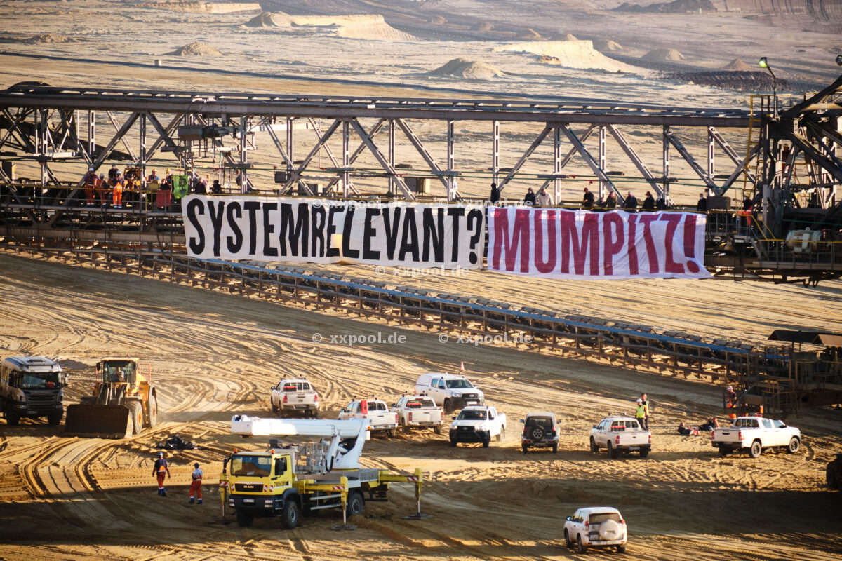 Proteste gegen Braunkohle - Besezung in Garzweiler