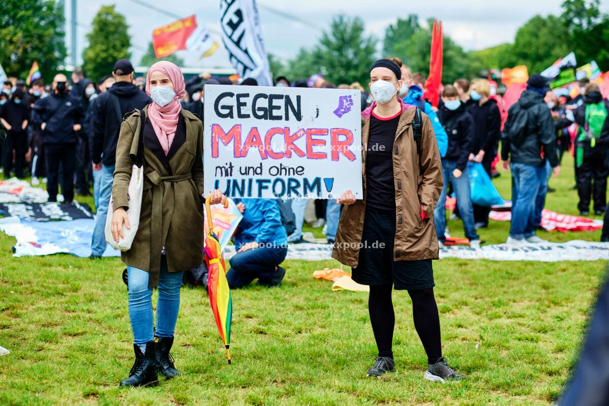 Düsseldorf - Demo gegen Versammlungsgesetz