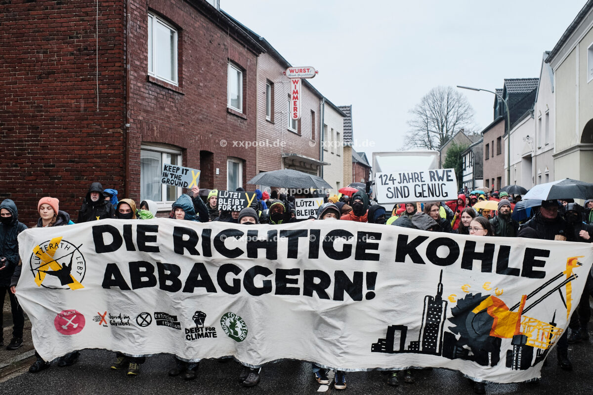 Lützerath - Zehntausende protestieren gegen Braunkohle