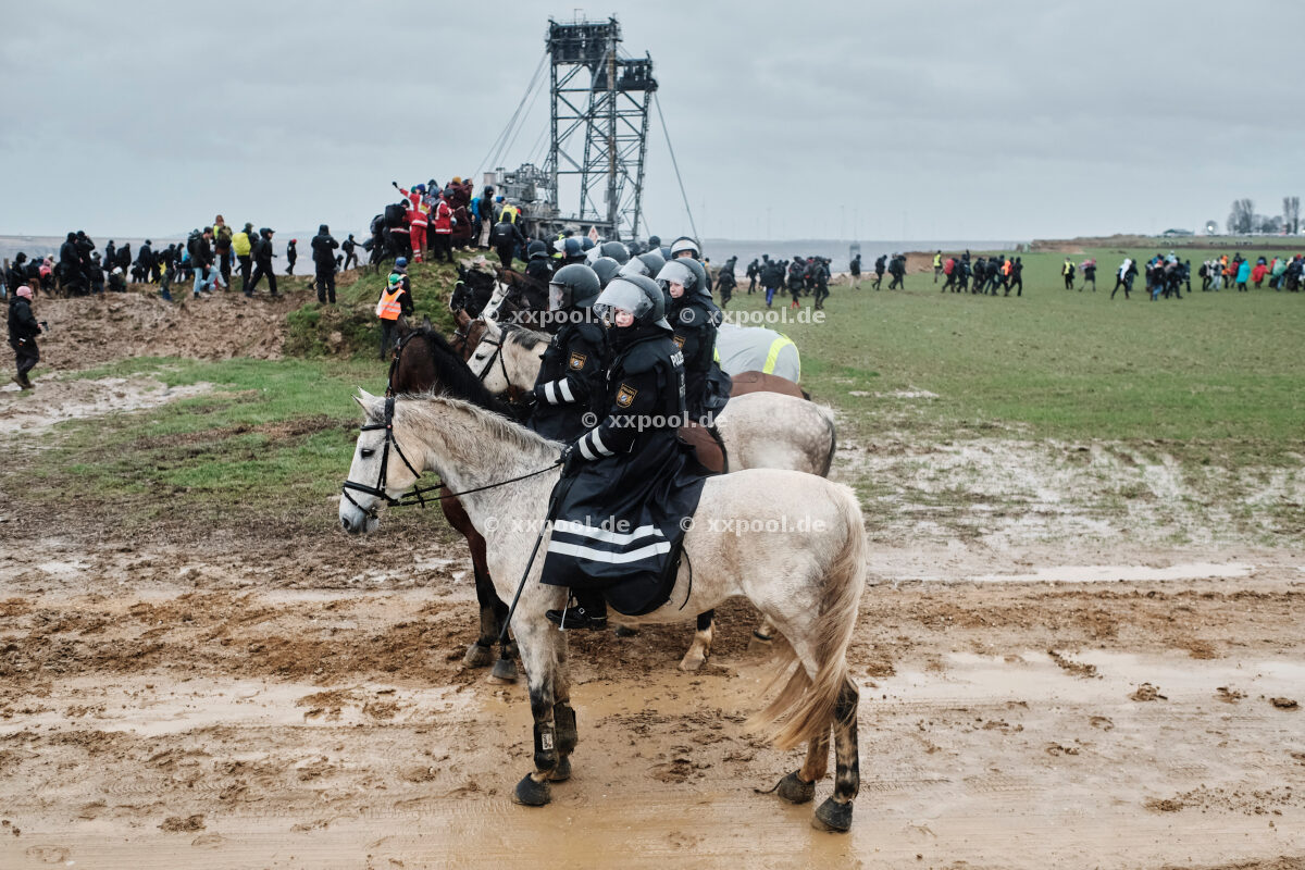 Lützerath - Zehntausende protestieren gegen Braunkohle