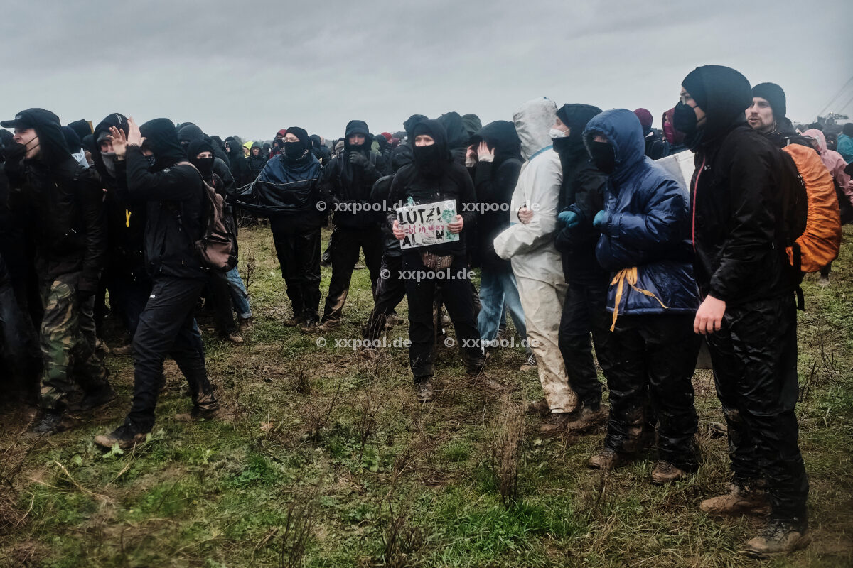 Lützerath - Zehntausende protestieren gegen Braunkohle
