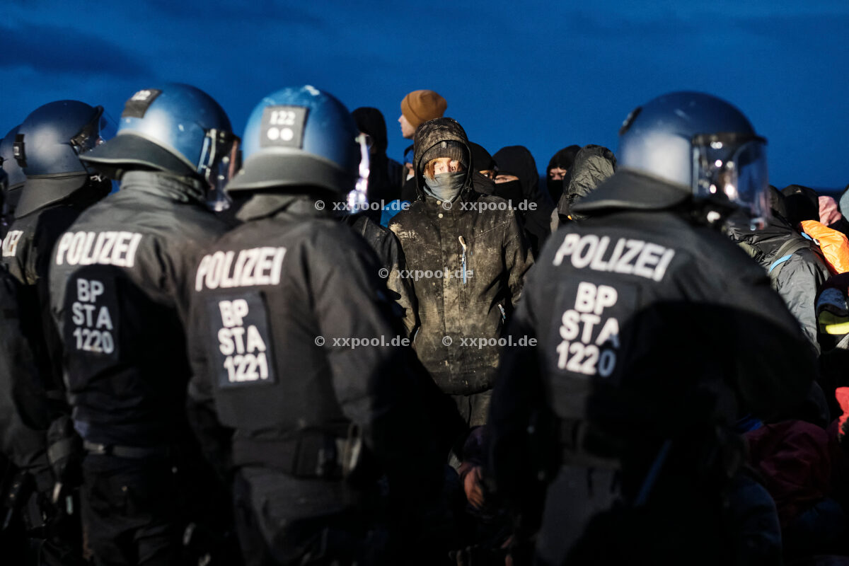 Lützerath - Zehntausende protestieren gegen Braunkohle