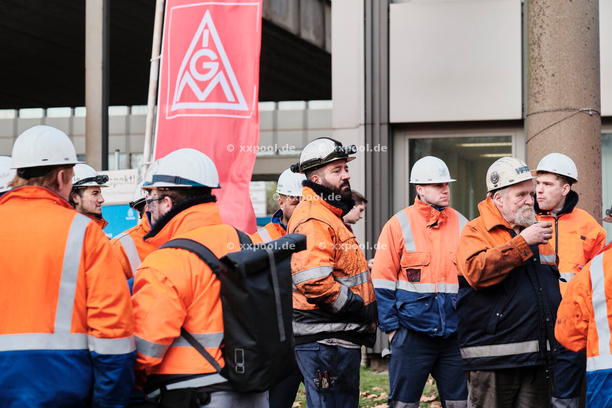 Protest für Brückenstrompreis