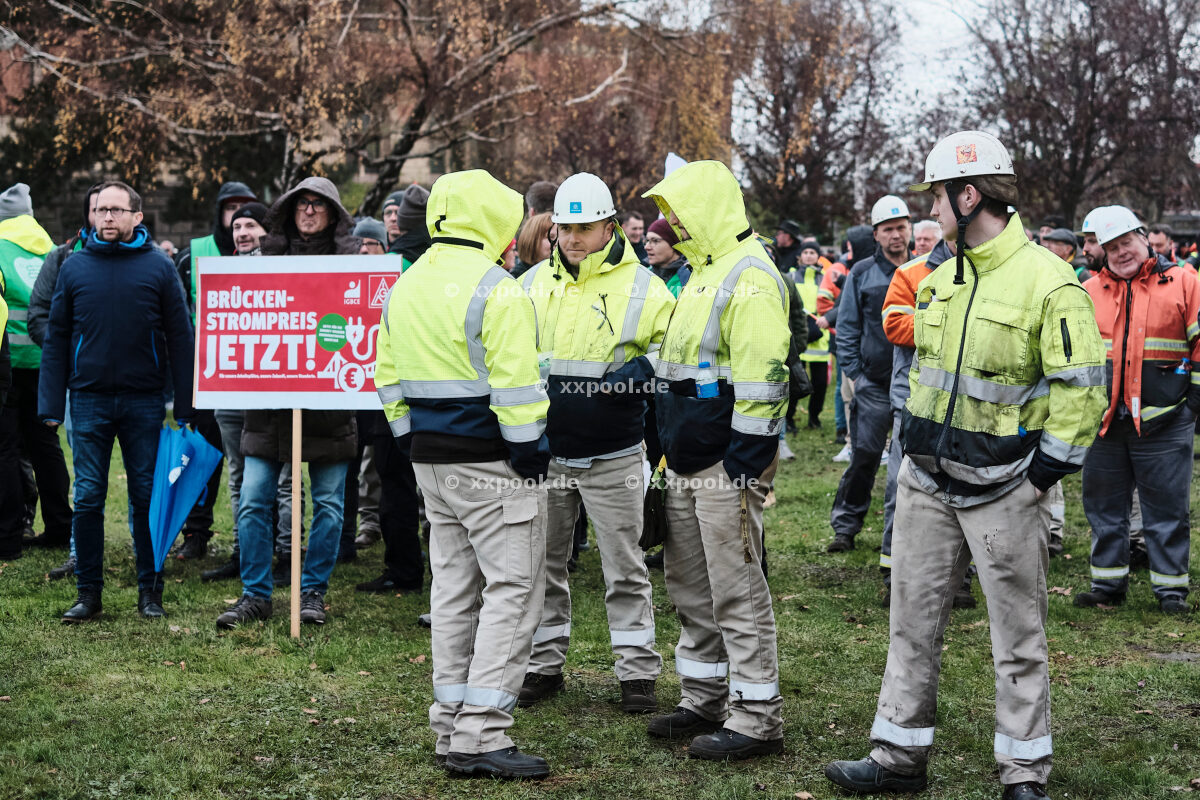Protest für Brückenstrompreis