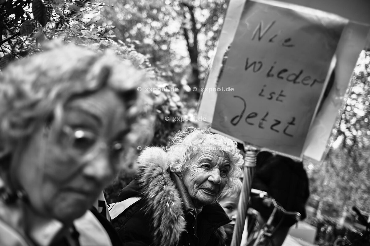 Demonstration against anti-Semitism